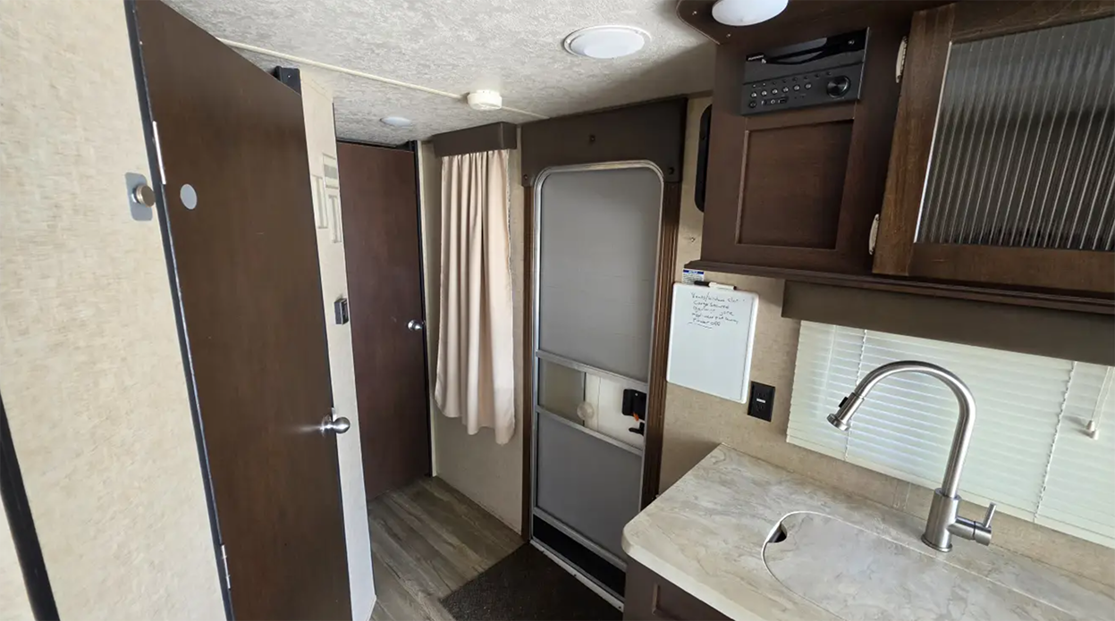 2018 Forest River CHEROKEE GREY WOLF 22RR - Image 20