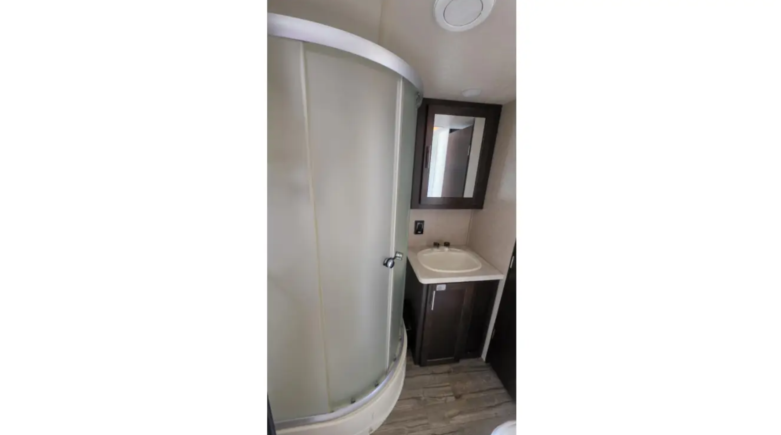 2018 Forest River CHEROKEE GREY WOLF 22RR - Image 16