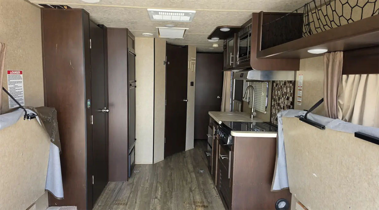 2018 Forest River CHEROKEE GREY WOLF 22RR - Image 19