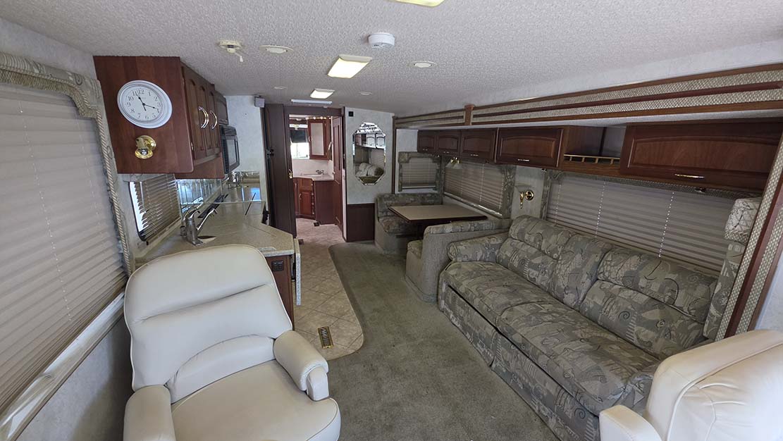2004 ITASCA MERIDIAN 36G - Image 4